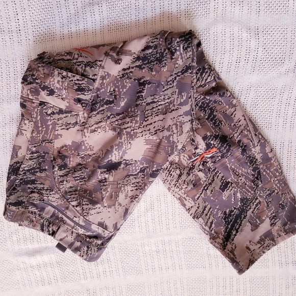 SITKA GEAR OUTDOOR HUNTING CAMOUFLAGE OPTIFADE CARGO PANTS MEN SIZE 40 EUC - Picture 8 of 10